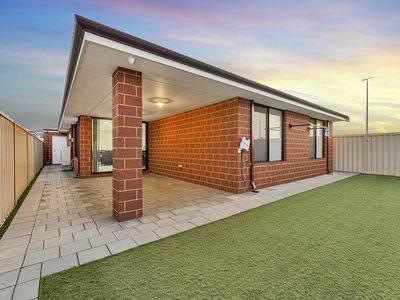 5 Airedale Place, Southern River