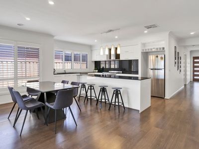 10 Allspice Street, Manor Lakes
