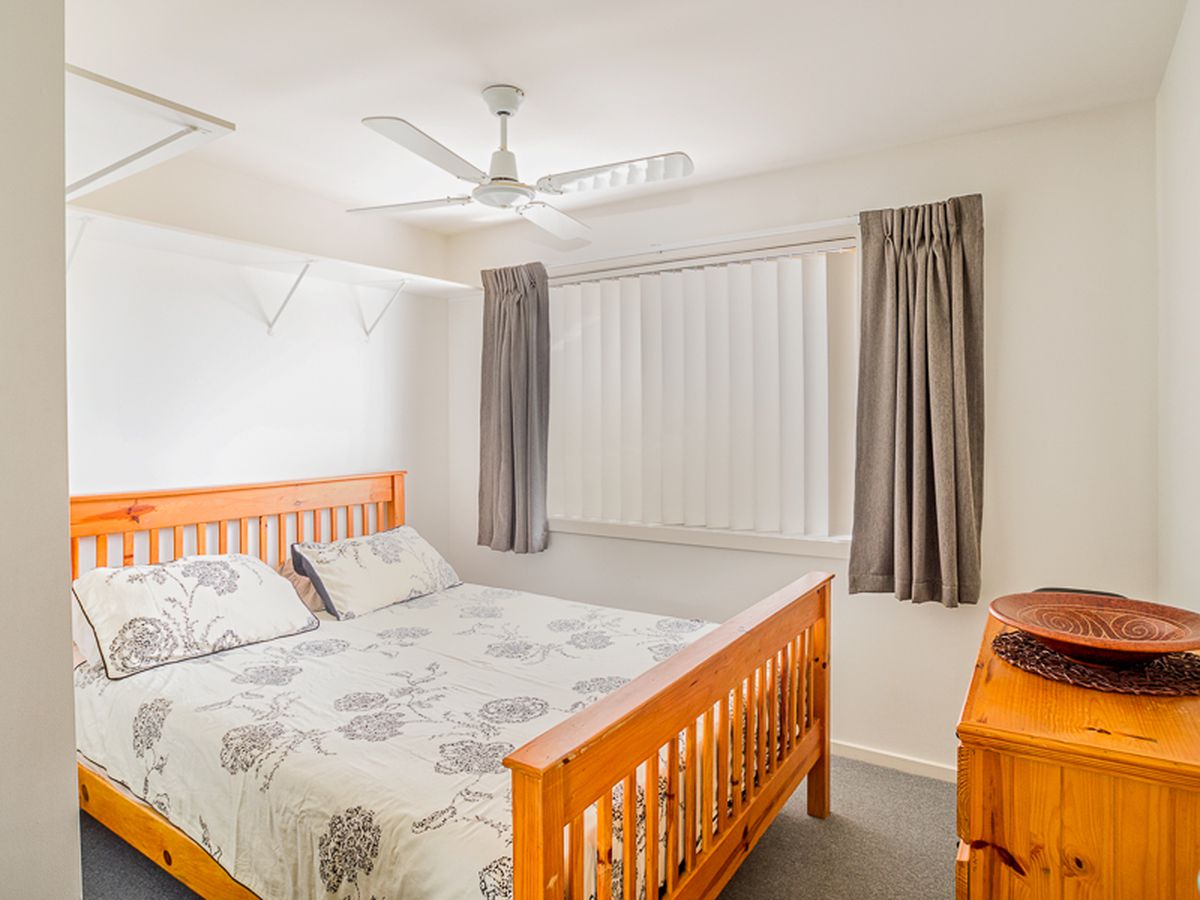 679 Boat Harbour Drive, Urangan