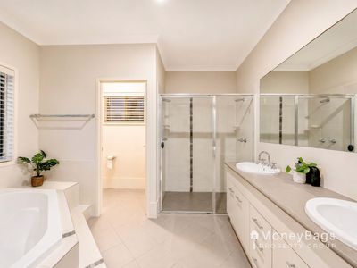 16-18 Cranbourne Drive, Jimboomba