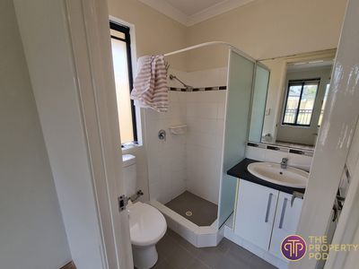 35 Moston Crescent, Bertram