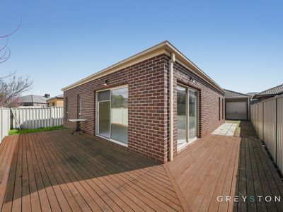 3 Flinders Place, Caroline Springs