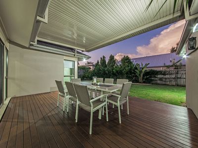 15 Hawksbury Crescent, Wakerley