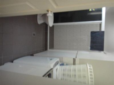 2 / 6 Howard, Cooktown