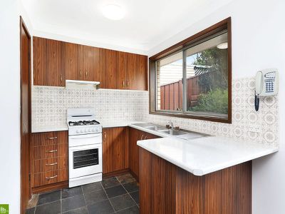 18 Thirroul Road, Kanahooka