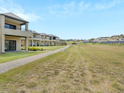 11 / 61 Saint Andrews Boulevard, Normanville