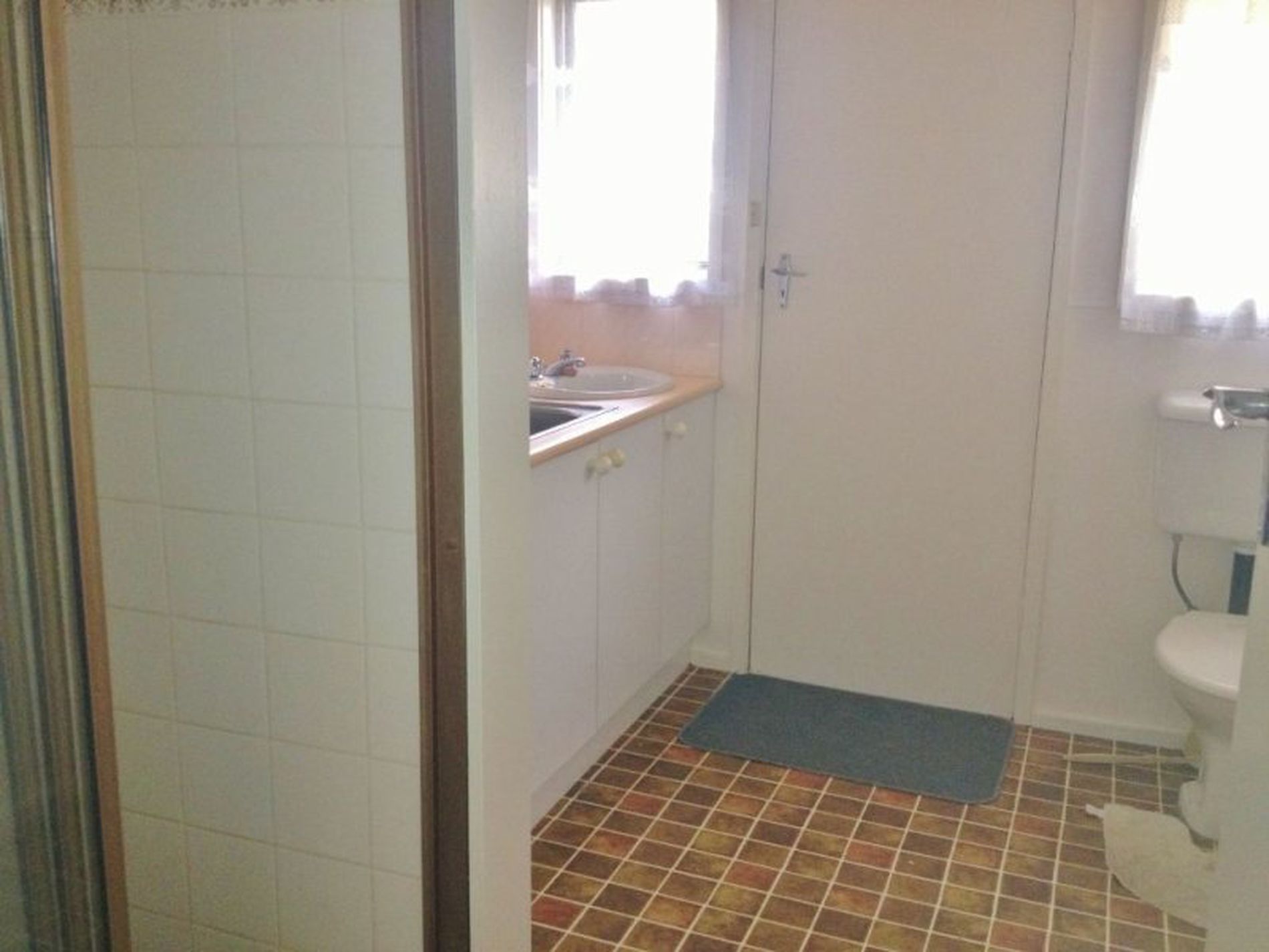 4 / 79 Clyde Street, Mollymook