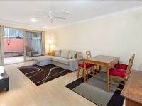 20 / 11  Oakmont ave , Oxley