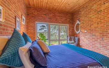 13 Armstrong Road, Beaconsfield Upper