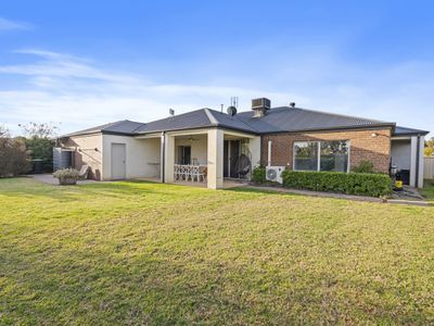 1 Malone Mews, Finley