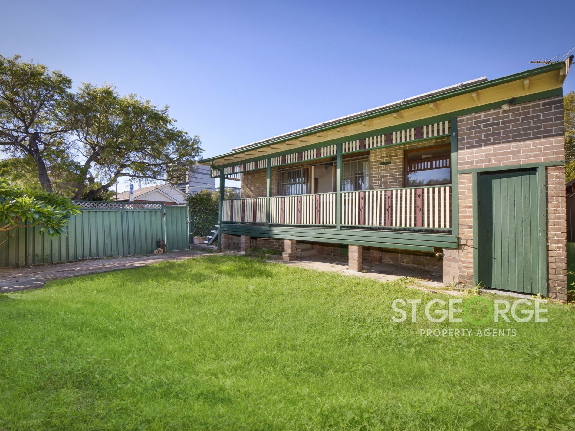 41 Railway Street, Carlton