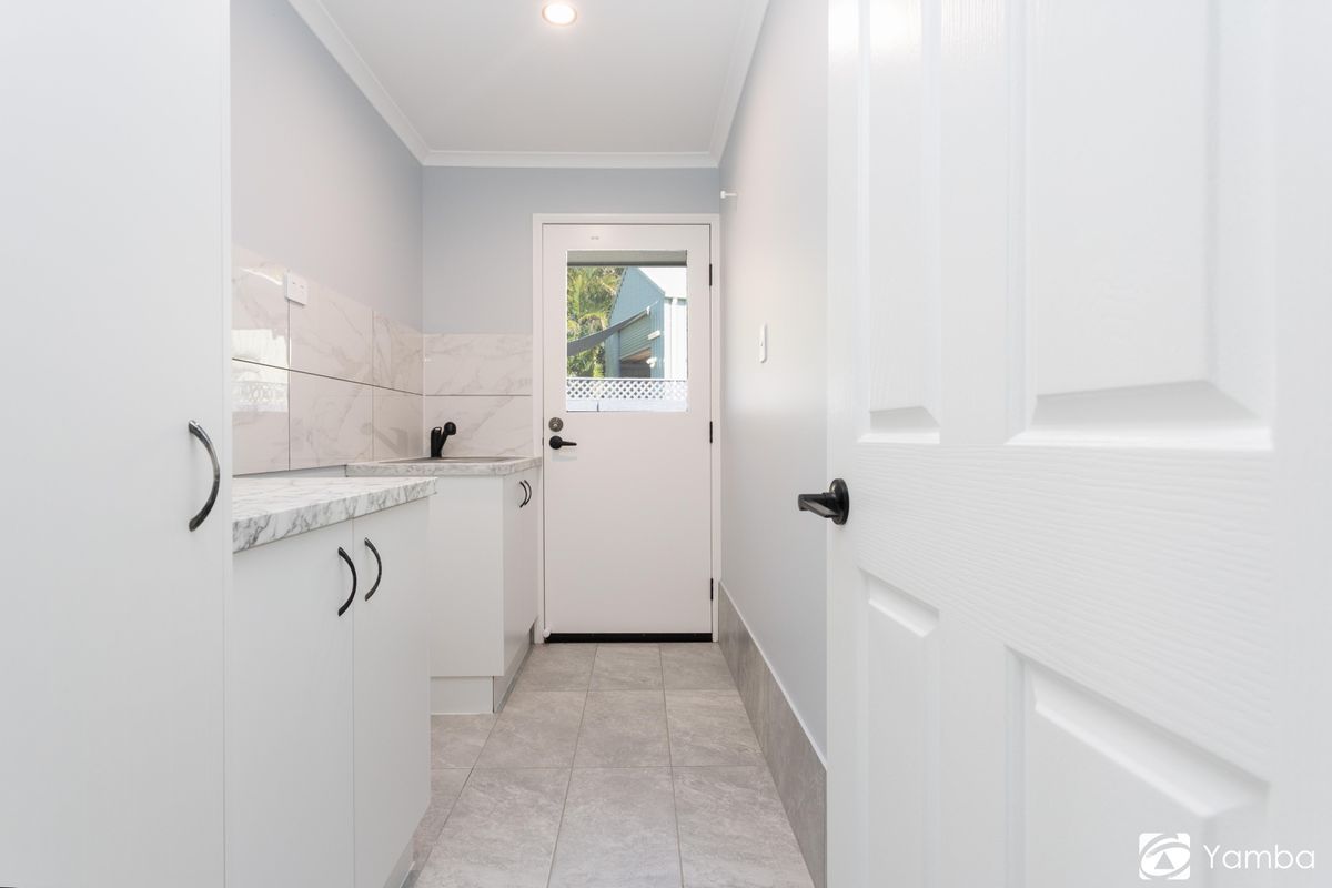 4 Edgewater Close, Yamba