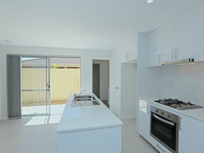 4/32 Main Street, Osborne Park