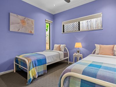 3  Eleanor Close, Mooroobool