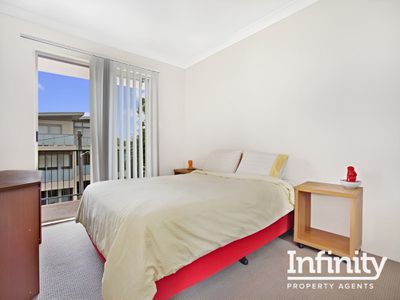 15 / 231 Anzac Parade, Kensington