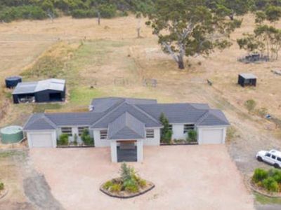 85 Lakeview Drive, Mickleham