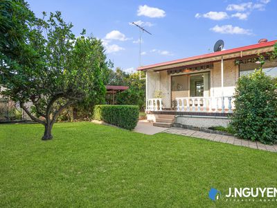 9 Albany Close, Wakeley