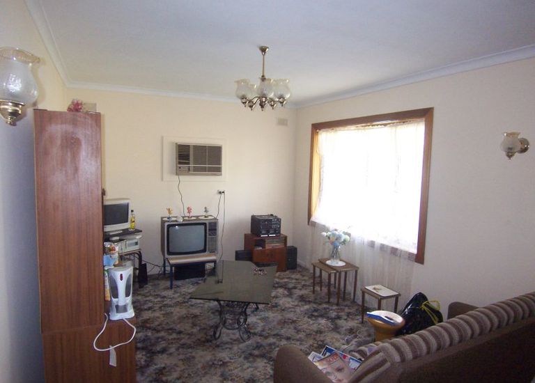 11 Carmichael Road, Christies Beach