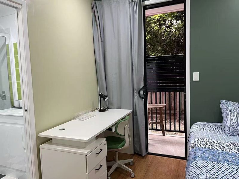 property_name(property)