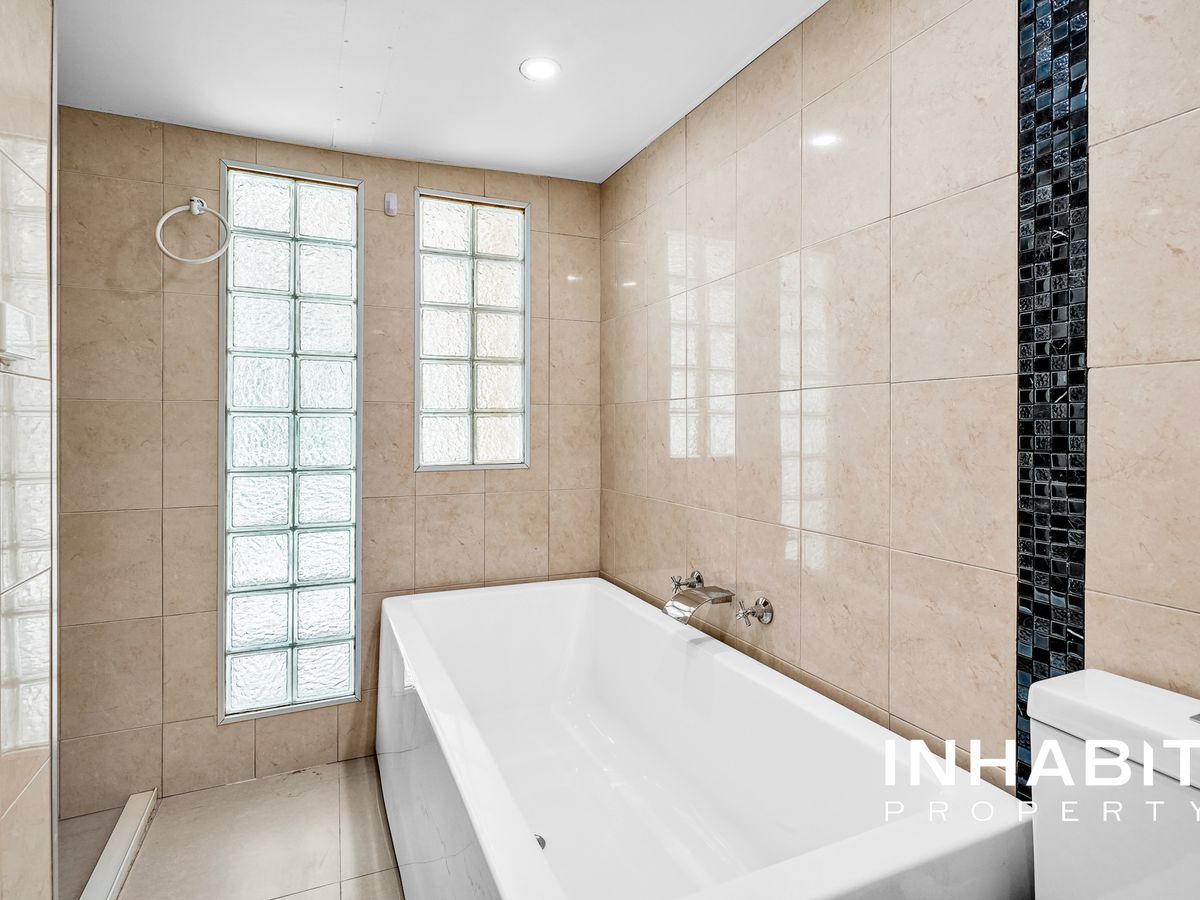 384 Erindale Road, Warwick