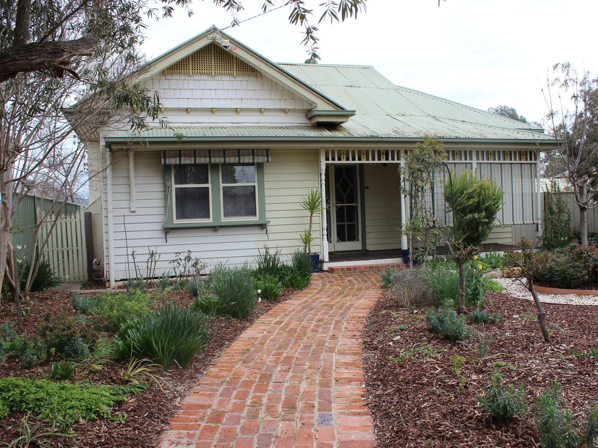 52-54  Charles Street, Benalla West