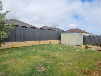 68 Leschenault Loop, Banksia Grove