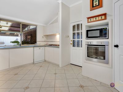 55 Teakwood Loop, Thornlie