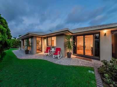 1 Rosier St, Wynnum West