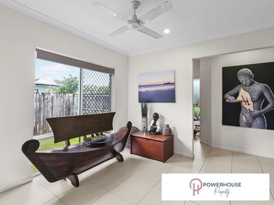5 Murrinda Gardens, Trinity Park