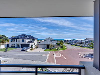 27 Moonlighter Way, Yanchep