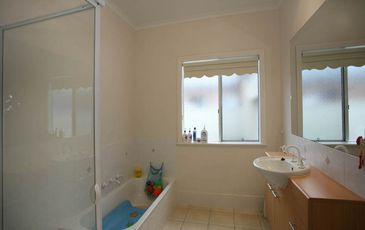 4 Frere Close, Pakenham