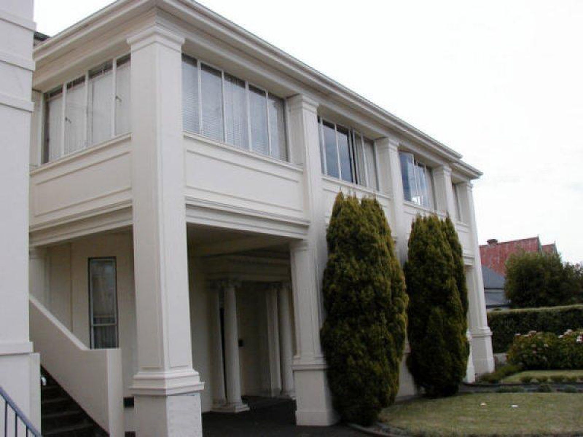 1 / 272 Latrobe Terrace, Newtown