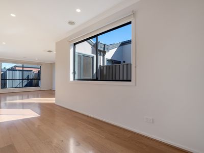 4 / 36 Bridgewater Parkway, Wallan