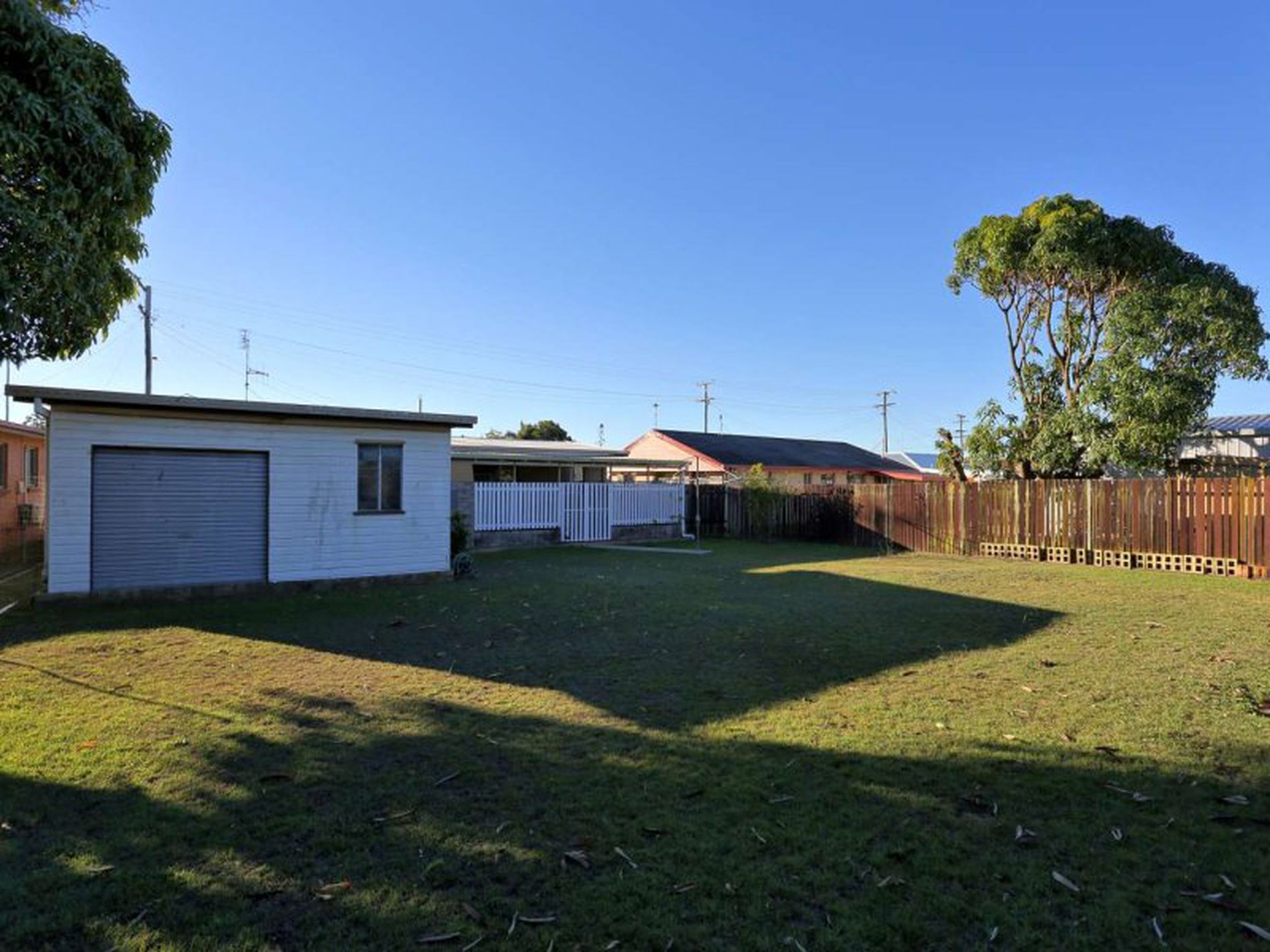 8 Black Street, Norville
