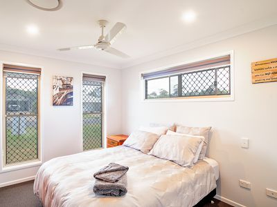 12 Empire Circuit, Urraween