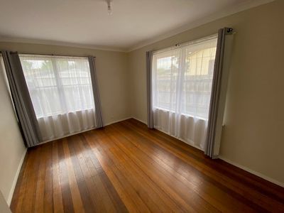 6 Snowden Street, Laverton