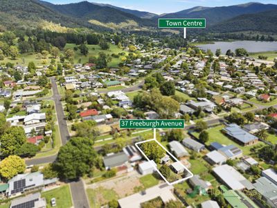 37 Freeburgh Avenue, Mount Beauty
