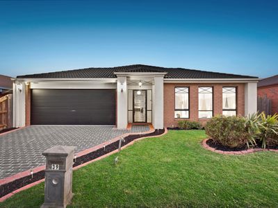 39 Grand Arch Way, Berwick