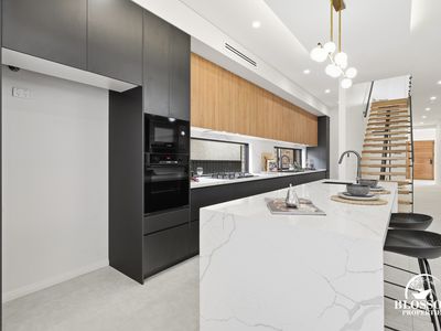 52 Centaurus way, Box Hill