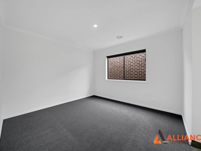 21 Skeleton Avenue, Truganina