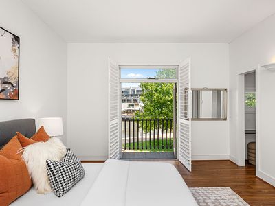 56 Henry Lawson Walk, East Perth