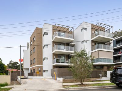17 / 4-6 Linden Street, Toongabbie