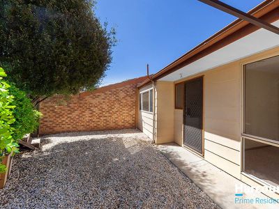 11 / 1 Edwell Place, Lyneham