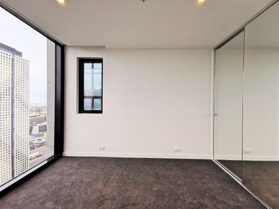 2407 / 245 City Road, Southbank
