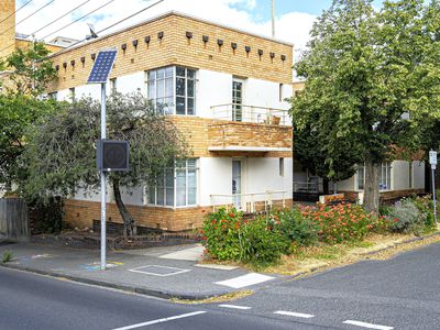 2 / 1-5 Mona Place, South Yarra