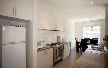 25 Tilbavale Close, Hallam