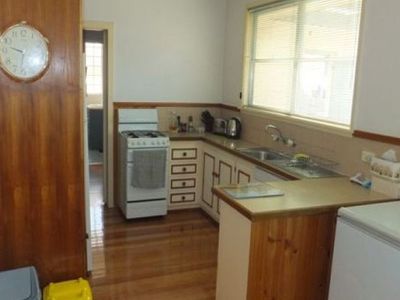 3 Service Street, Shepparton