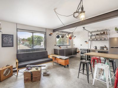 2 / 24 Pitt Street, North Hobart