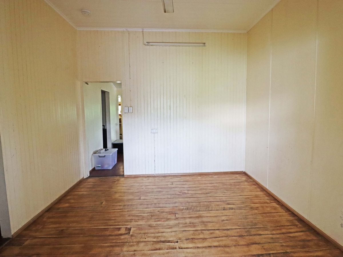 9 LILIAN STREET, Herberton