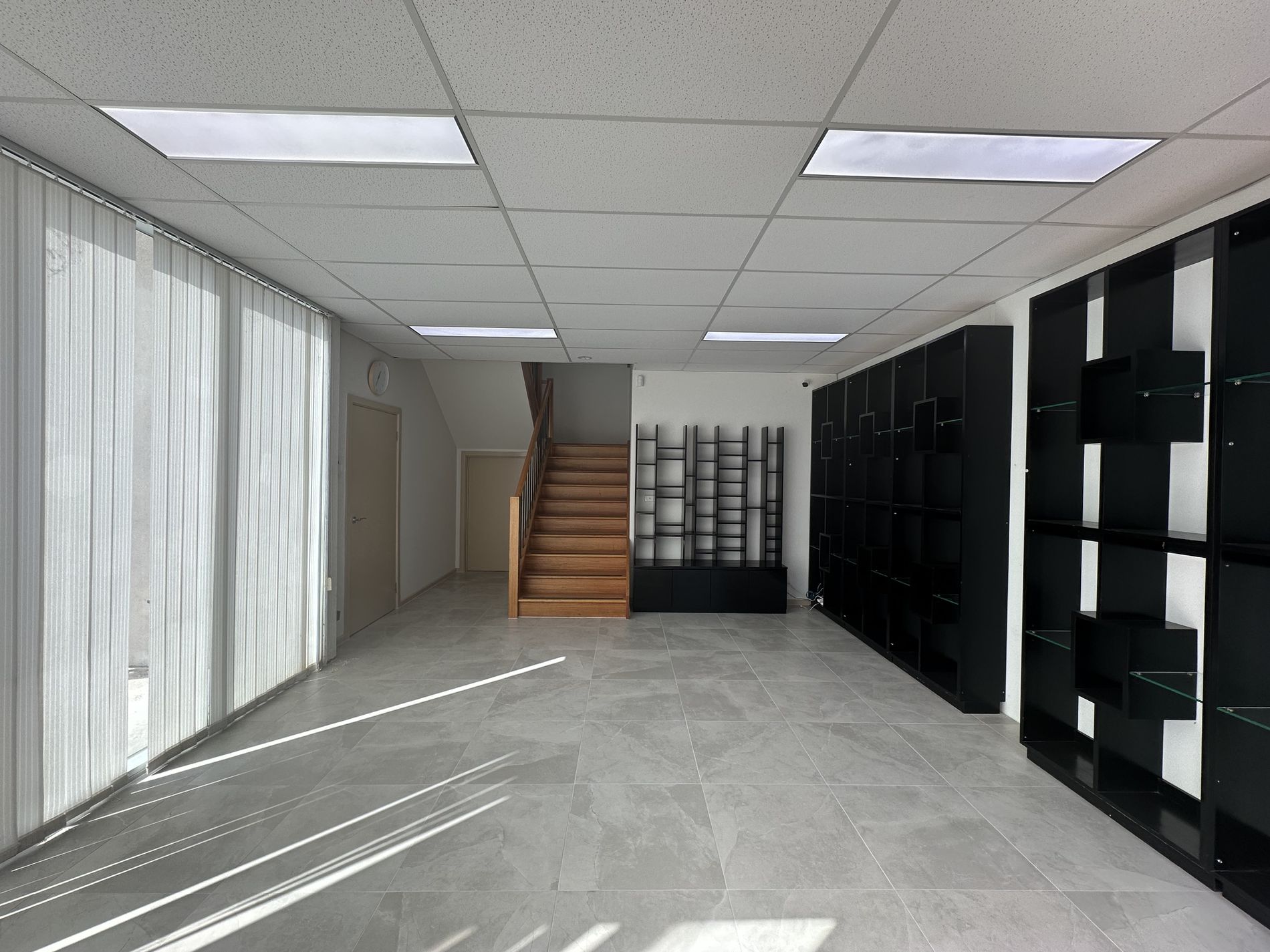 Office 7 / 21 Westside Drive, Laverton North